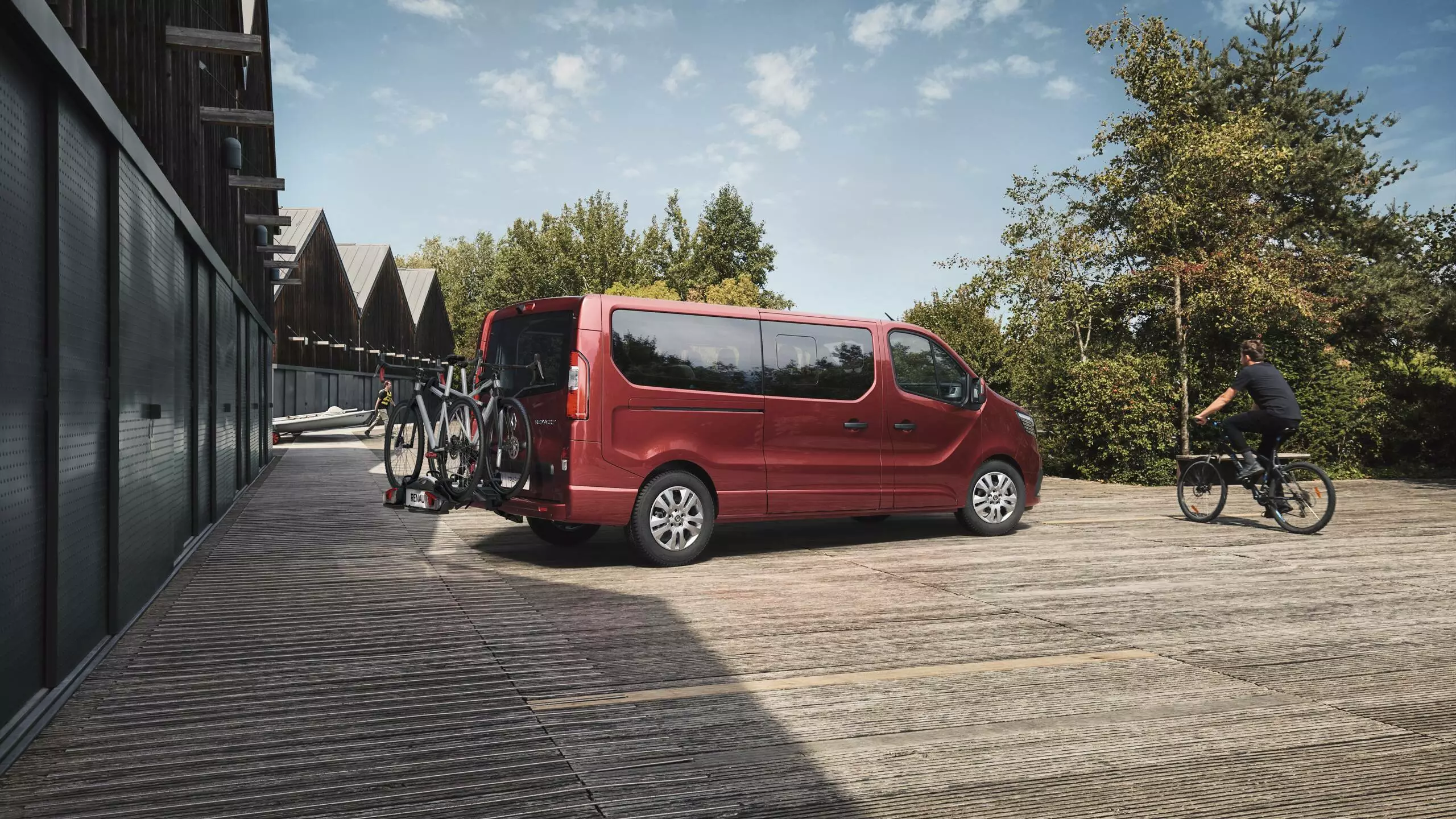 Renault Trafic Passenger Van